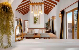 Fotografie z fotogalerie ubytování Villa Amrita v destinaci La Oliva