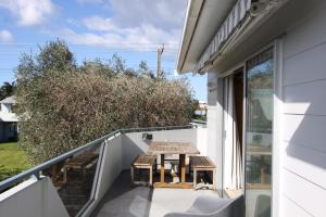 Φωτογραφία από το άλμπουμ του Hosts on the Coast Whangamata Surf σε Whangamata