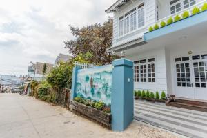 Budova, kde se vila nachází