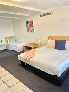 Harbour View Motel客房内的一张或多张床位