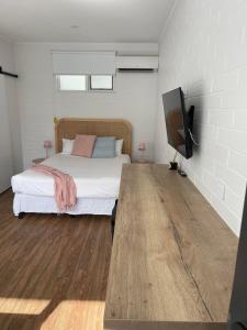Harbour View Motel客房内的一张或多张床位