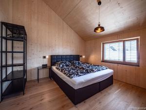 A bed or beds in a room at Apartment in Mieders near Ski Lift