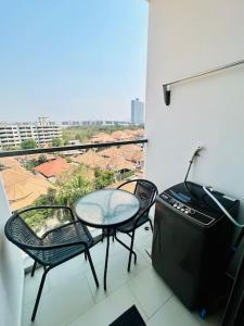 Balkón nebo terasa v ubytování Arcadia Beach Resort Condo + 1 fotografie