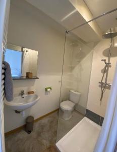 Koupelna v ubytování Auberge de Corsas