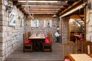 Istumisnurk majutusasutuses Heritage Hotel Tragos