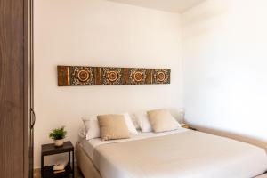 Postel nebo postele na pokoji v ubytování Vico San Lorenzo - Camere a Salina