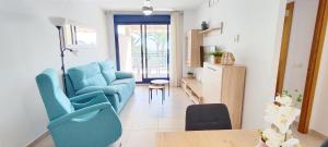 Khu vực ghế ngồi tại Apartamento Sueño de Denia II by DENIA COSTA
