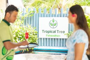 Majutusasutuse Tropical Tree külastajad