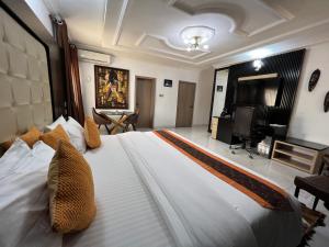 Letto o letti in una camera di UrbaN RootZ