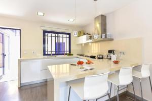 Fotografie z fotogalerie ubytování Blue Bay Villa Meloneras with Terrace v destinaci Meloneras + 25 fotografií