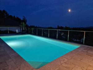 Bazén v ubytovaní Traumhaus in den Weinbergen - max 8 Personen - mit Self-Check-in alebo v jeho blízkosti