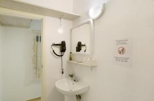 Ένα μπάνιο στο Apartamento Danoe 2