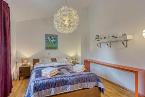 Fotografia z galérie ubytovania Three-Bedroom Villa Marija with Private Pool in Gedici v destinácii Gedići