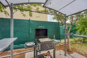 Fotografia z galérie ubytovania Three-Bedroom Villa Marija with Private Pool in Gedici v destinácii Gedići
