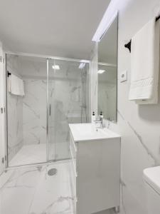 Bagno di Vibrant Host Solutions-Campo 24 Agosto