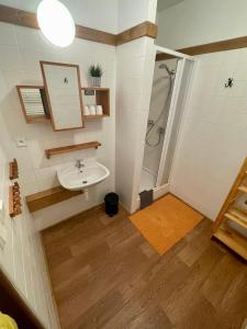 Koupelna v ubytování Apartments Monika