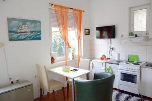 Cucina o angolo cottura di Apartman studio DUE