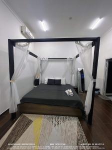 Postel nebo postele na pokoji v ubytování Tiinder Hotel