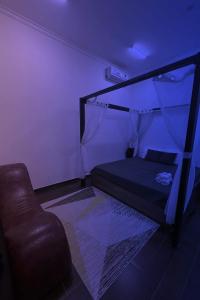 Postel nebo postele na pokoji v ubytování Tiinder Hotel