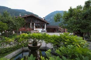 Nespecifikovaný výhled na hory nebo výhled na hory při pohledu z bed and breakfast