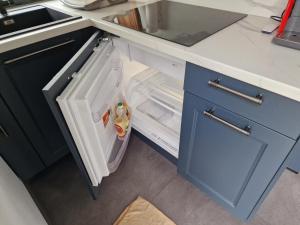 Cucina o angolo cottura di STUDIO - VAKANTIEPARK GROTE ZEEMEEUWEN KOKSIJDE