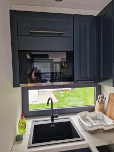 Cucina o angolo cottura di STUDIO - VAKANTIEPARK GROTE ZEEMEEUWEN KOKSIJDE