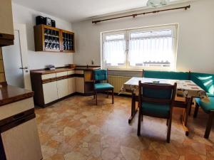 Kuchyň nebo kuchyňský kout v ubytování Modern Apartment Wissenbach 1
