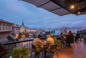 Balkón nebo terasa v ubytování Fauna Hotel