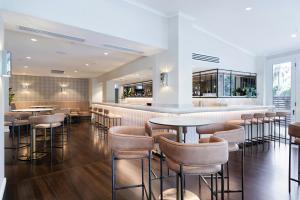 Svetainės erdvė apgyvendinimo įstaigoje Hilton Garden Inn Darwin