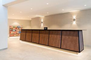 Vestibiulis arba registratūra apgyvendinimo įstaigoje Hilton Garden Inn Darwin