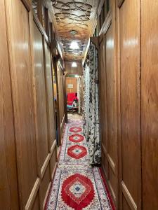 Φωτογραφία από το άλμπουμ του Lily Of The World Houseboat στο Σριναγκάρ