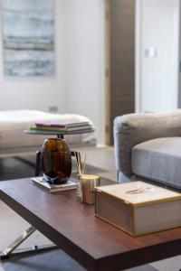 Imagen de la galería de Central Reading Designer Studio CHRL F15, en Reading 24 fotos más