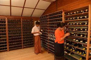 Tetamu yang menginap di Bagan Thiripyitsaya Sanctuary Resort