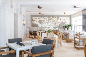 SILQ Hotel & Residence的休息区
