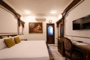 Hotel Pearl Palace Jaipur房間的床