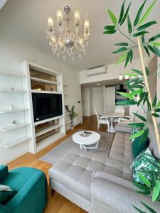 Et sittehjørne på Nice apartment for rent In Bağcılar with FREE Park