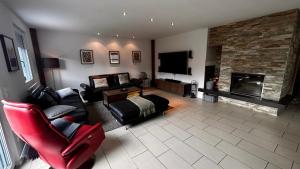 TV a/nebo společenská místnost v ubytování Residenz Bergjuwel