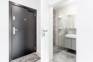 Kúpeľňa v ubytovaní Rent like home - Dwie Motławy III z parkingiem