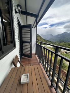 山景或從民宿拍的山景