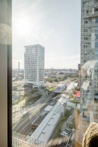 Nespecifikovaný výhled na destinaci Helsinky nebo výhled na město při pohledu z apartmánu