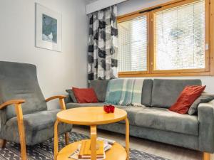 Χώρος καθιστικού στο Holiday Home Lomariekko 6 a 4 pikkuriekko by Interhome