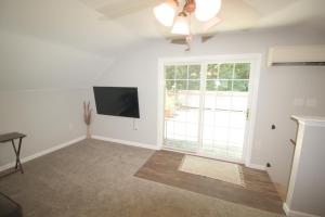 EntrikenMountain Getaway with Lake View的相册照片