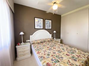 Postel nebo postele na pokoji v ubytování Apartamento APOLO V 6º Calpe + 6 fotografií