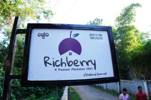 Certifikát, hodnocení, plakát nebo jiný dokument vystavený v ubytování RICHBERRY- A Premium Plantation Villa's