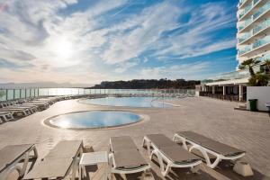 Bazén v ubytování Hotel Best Negresco nebo v jeho okolí