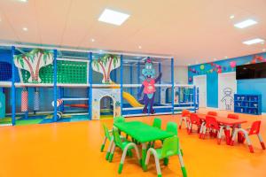 Dětský klub v ubytování Hotel Best Negresco