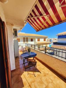 Balkón nebo terasa v ubytování Blue House in Santa Pola