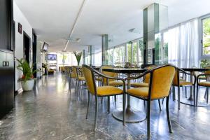 Posezení v ubytování Hotel Rondinella