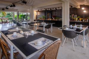 Restaurace v ubytování Armação dos Búzios Pousada Design