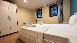 Postel nebo postele na pokoji v ubytování Cem Can Luxury Villa - Private Pool - Oludeniz, Fethiye + 89 fotografií